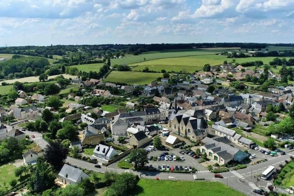 Le Doux Refuge Berceen Au Calme De Sa Campagne Pres Circuit Mans Sud, Grand Lit Avec Berceau Et Possibilite Lit Pliant En Rajout Marigne-Laille المظهر الخارجي الصورة